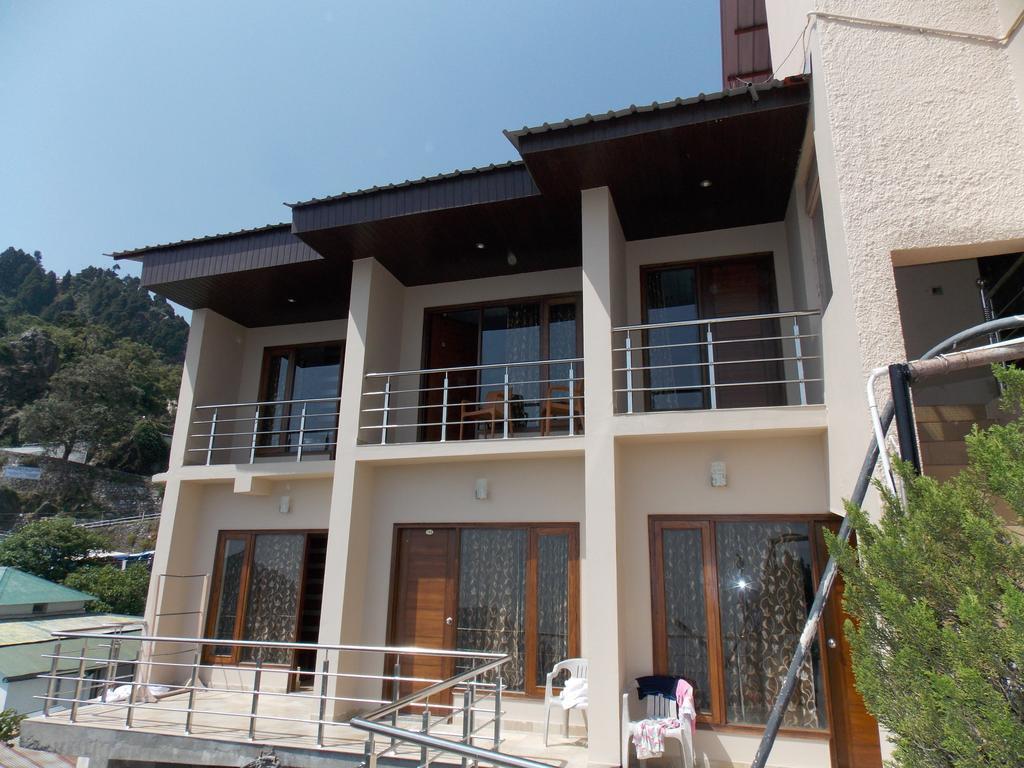 Valley View Hotel Mussoorie Bilik gambar